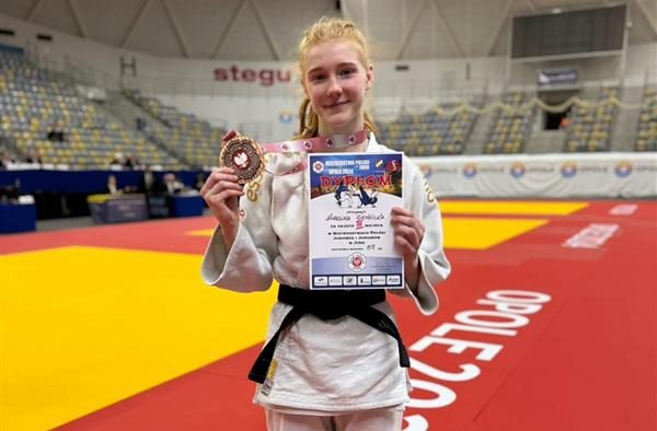Gratulacje dla naszej Studentki - Judoczki Karoliny Siennickiej